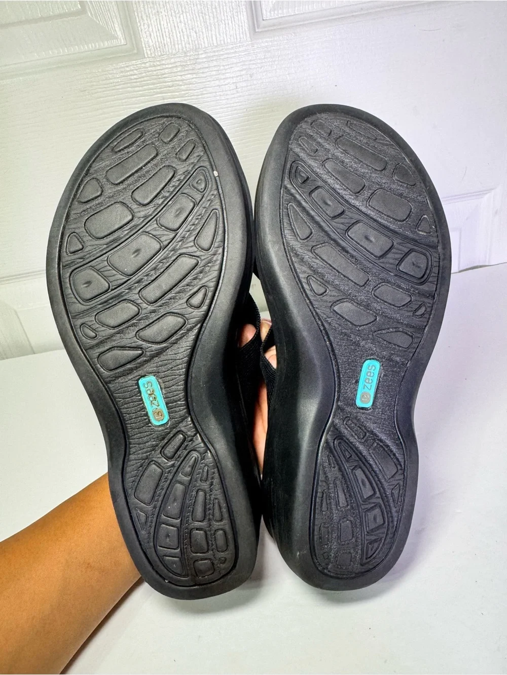 Bzees Black Crisscross Comfort Slide Sandals